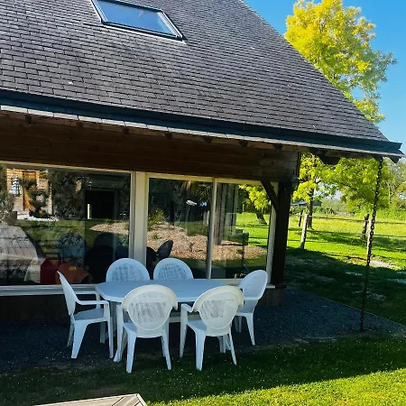 Maison De Campagne Montsûrs Buitenkant foto