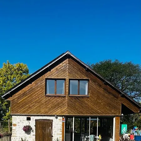 Maison De Campagne Montsûrs Buitenkant foto