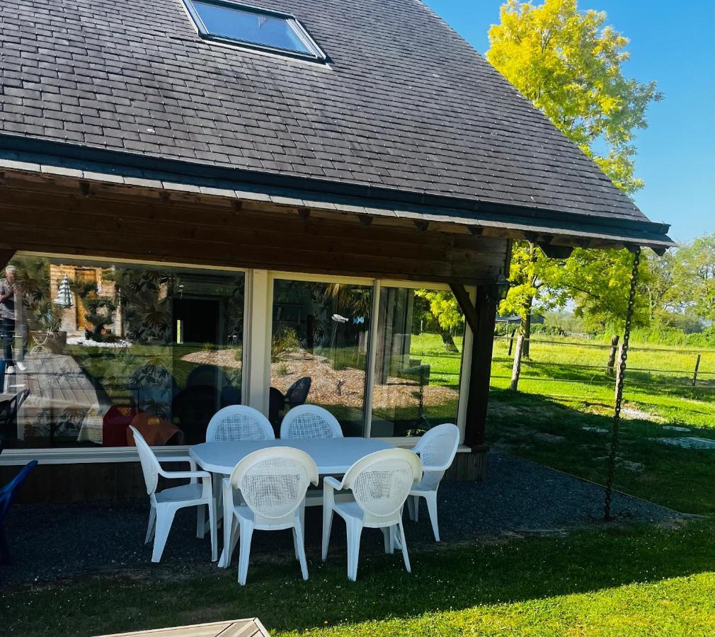 Maison De Campagne Ferienhaus Montsûrs